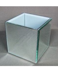 14 x 14 x 14cm Bevelled Square Mirror Vase