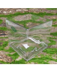 18 x 18cm Glass Cube