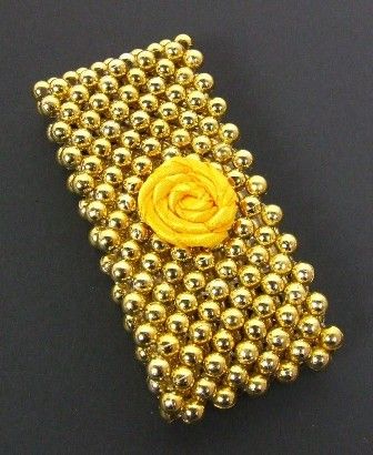 Large Pearl Flower Bracelet Gold-0