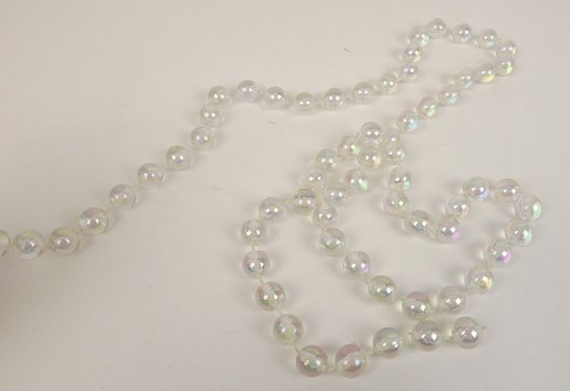 14mm x 3mtr Pearl Bead Chain Iridescent/Clear-0