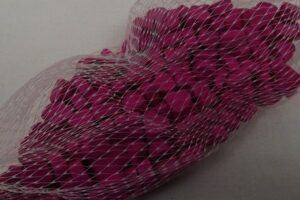 Wooden Hearts 1cm x 200pcs Fuchsia-0
