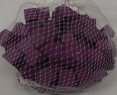 Wooden Cubes 1.5cm Aubergine x 100pcs-0