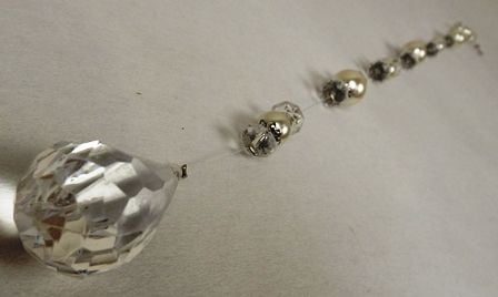 Clear Acrylic Teardrop Prism & Pearl Garland (50cm)-15822