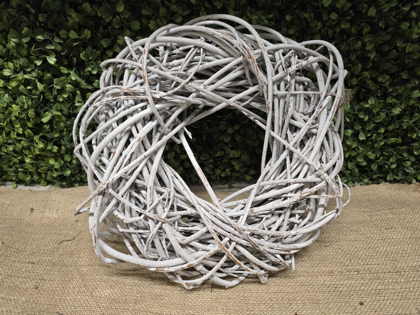 Wreath Willow 30cm Stone Washed White