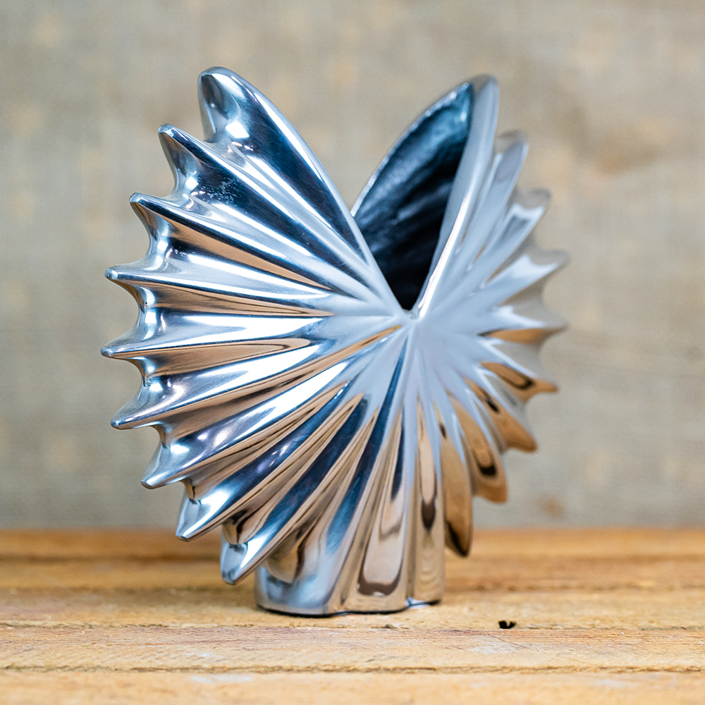 Aluminium Shell Vase 22cm-25195