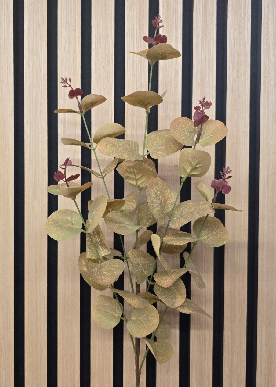 Eucalyptus W/Berries Spray 74cm Light Green