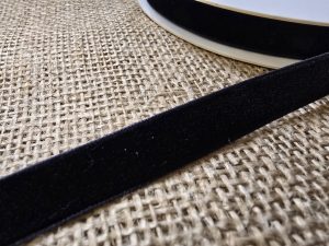 Velvet Ribbon 12mm x 10mtrs Black