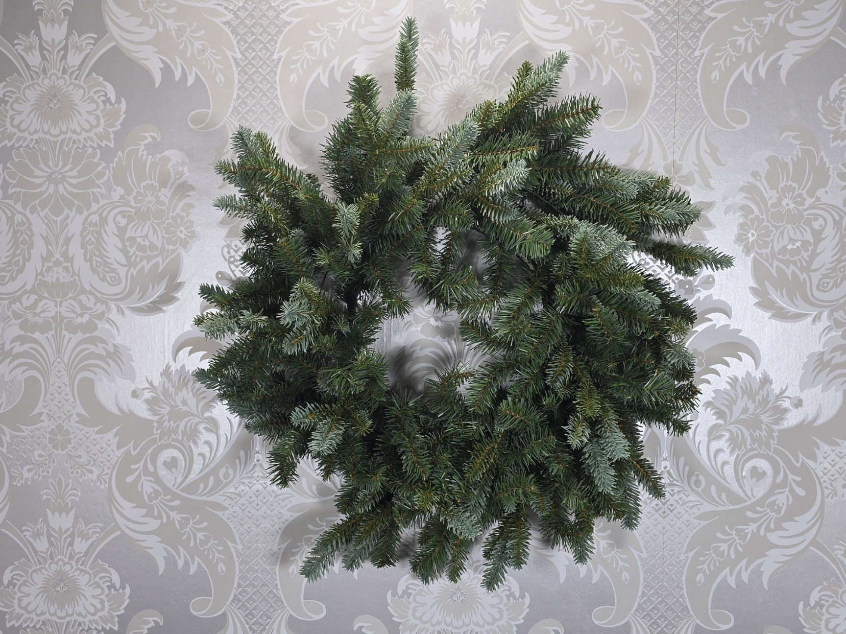 Frosted Pine Wreath 58cm