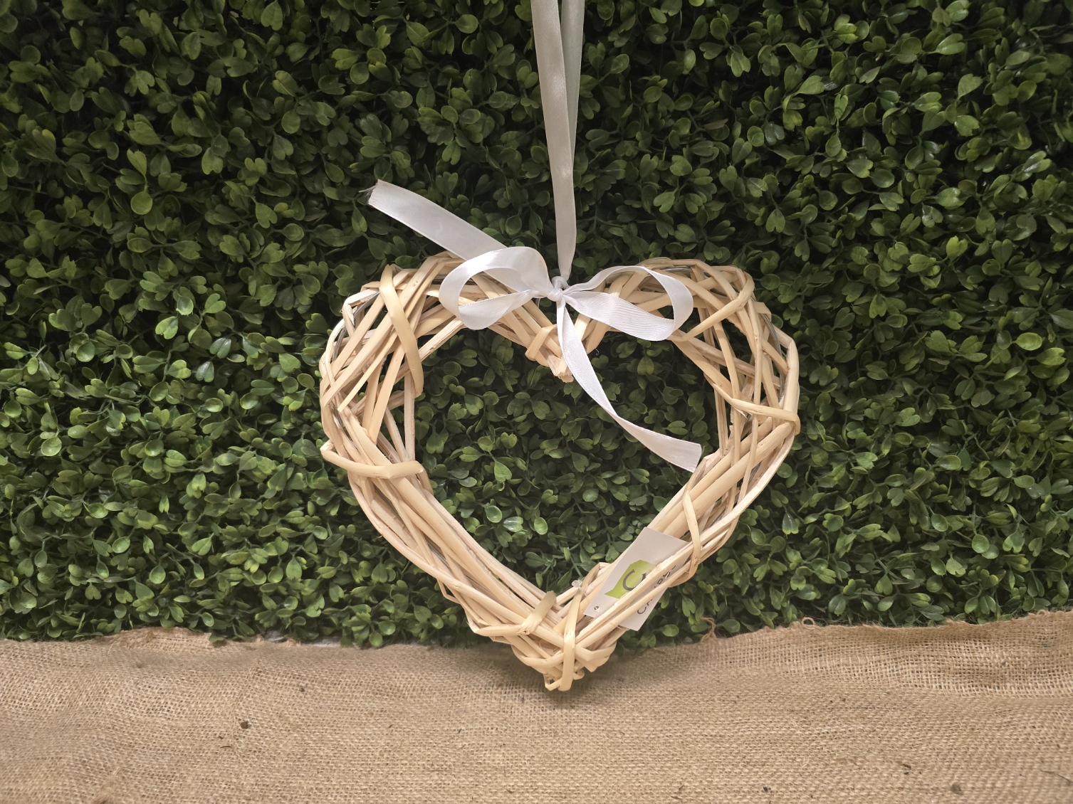 Natural Open Heart 25cm