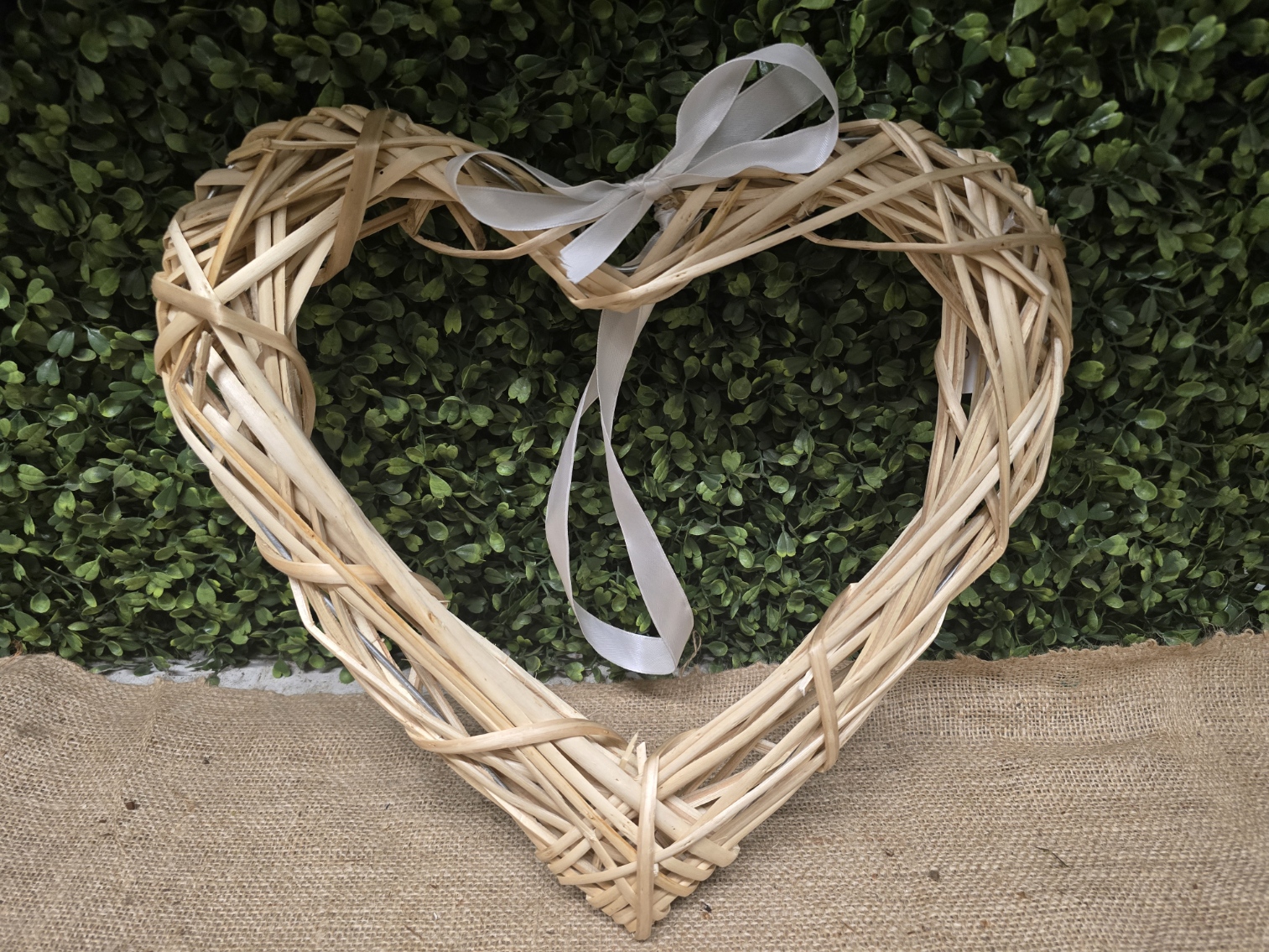 Natural Open Heart 35cm