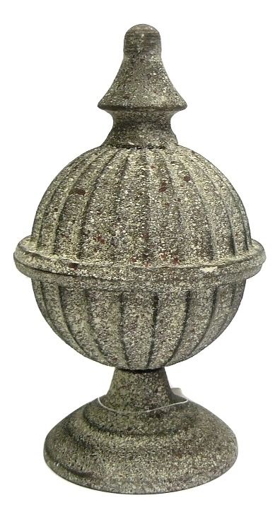 Sandringham Antique Pot W/Lid 12 x 12 x 16cm