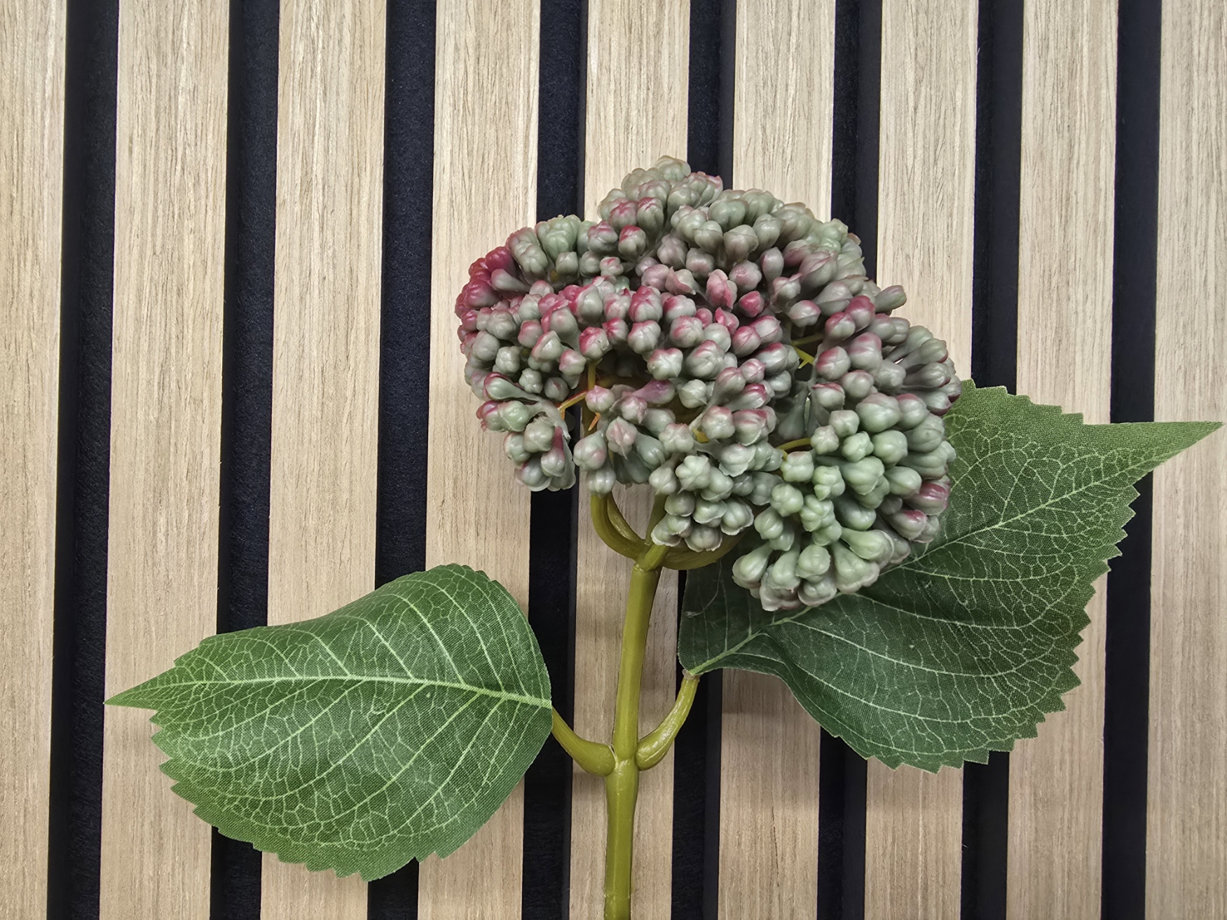 Artificial Berry Spray Green/Burgundy