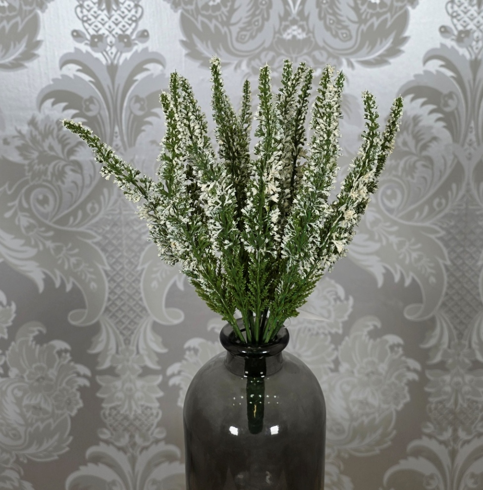 Christmas Heather Bush White/Green 26cm